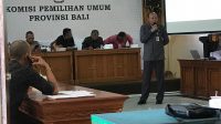 KPU bali RAPAT sosialisasi persiapan logistik Pilkada Serentak 2020 di KPU Bali. Foto: gus hendra