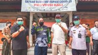 ITDC menyerahkan bantuan 300 paket semabko kepada masyarakat yang paling terdampak pandemi Covid-19 di tiga desa penyangga The Nusa Dua, yaitu Desa Adat Bualu, Peminge, dan Kampial di Kelurahan Benoa, Kecamatan Kuta Selatan. Foto: gay ITDC menyerahkan bantuan 300 paket semabko kepada masyarakat yang paling terdampak pandemi Covid-19 di tiga desa penyangga The Nusa Dua, yaitu Desa Adat Bualu, Peminge, dan Kampial di Kelurahan Benoa, Kecamatan Kuta Selatan. Foto: gay