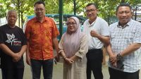 Ketua DPD PDIP NTB H. Rachmat Hidayat (kiri) saat bersama Gubernur Zulkieflimansyah dan Hj. Putu Selly Andayani beberapa waktu lalu itu KETUA DPD PDIP NTB, Rachmat Hidayat (kiri), saat bersama Gubernur Zulkieflimansyah dan Putu Selly Andayani, beberapa waktu lalu itu. Foto: fahrul