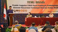 FOTO: GUBERNUR ZULKIEFLIMANSYAH GUBERNUR Zulkieflimansyah saat menyampaikan sambutannya pada “Temu Bisnis Produk Unggulan UMKM Hasil Pembinaan Pendampingan Ekonomi Masyarakat Terdampak Bencana Gempa”, Kamis (23/7). Foto: ist FOTO: GUBERNUR ZULKIEFLIMANSYAH GUBERNUR Zulkieflimansyah saat menyampaikan sambutannya pada “Temu Bisnis Produk Unggulan UMKM Hasil Pembinaan Pendampingan Ekonomi Masyarakat Terdampak Bencana Gempa”, Kamis (23/7). Foto: ist