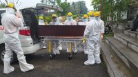 JENAZAH pasien Covid-19 asal Desa Undisan, saat tiba di lokasi krematorium Bebalang, Bangli, Minggu (19/7). Foto: ist JENAZAH pasien Covid-19 asal Desa Undisan, saat tiba di lokasi krematorium Bebalang, Bangli, Minggu (19/7). Foto: ist