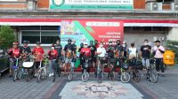 Foto: BANK BPD BALI POS BALI/IST DIRUT Bank BPD Bali, I Nyomam Sudharma; bersama Kepala KPwBI Bali, Trisno Nugroho saat gowes bersama memperkenalkan transaksi QRIS. Foto: BANK BPD BALI POS BALI/IST DIRUT Bank BPD Bali, I Nyomam Sudharma; bersama Kepala KPwBI Bali, Trisno Nugroho saat gowes bersama memperkenalkan transaksi QRIS.