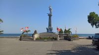 Foto : PANTAI LOVINA KONDISI Wisata pantai Lovina di Desa Kalibukbuk, Buleleng yang tampak sepi pengunjung. Foto: ist Foto : PANTAI LOVINA KONDISI Wisata pantai Lovina di Desa Kalibukbuk, Buleleng yang tampak sepi pengunjung. Foto: ist