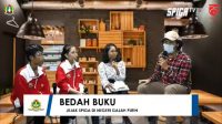 d7a7c806-2d26-4702-bb9a-3ecdec532f77 ACARA peluncuran dan bedah buku "Jejak Spiga di Negeri Gajah Putih" secara virtual pada channel youtube SMP PGRI 3 Denpasar pada 17 Agustus 2020. Foto: ist