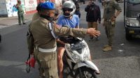 Foto: 02377 Badung Penertiban Penindakan kepada para pelanggar sidak prokes di Kecamatan Kutsel. Foto: ist Foto: 02377 Badung Penertiban Penindakan kepada para pelanggar sidak prokes di Kecamatan Kutsel. Foto: ist
