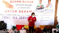BUPATI Giri Prasta menghadiri acara donor darah massal serangkaian HUT ke-42 PDDI Provinsi Bali di Banjar Segara Kuta. Foto: ist BUPATI Giri Prasta menghadiri acara donor darah massal serangkaian HUT ke-42 PDDI Provinsi Bali di Banjar Segara Kuta. Foto: ist