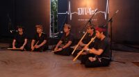 PERTUNJUKAN musik oleh Sanggar Palawara di gedung DNA, Lumintang, Denpasar pada Sabtu malam (12/9). Foto: ist PERTUNJUKAN musik oleh Sanggar Palawara di gedung DNA, Lumintang, Denpasar pada Sabtu malam (12/9). Foto: ist