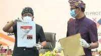 Foto: PASLON GIRIASA PASLON Bupati dan Wakil Bupati Badung, I Nyoman Giri Prasta dan I Ketut Suiasa (Giriasa). Foto: ist Foto: PASLON GIRIASA PASLON Bupati dan Wakil Bupati Badung, I Nyoman Giri Prasta dan I Ketut Suiasa (Giriasa). Foto: ist