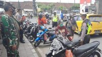 SIDAK masker di eks Terminal Batubulan, Sukawati. Foto: adi SIDAK masker di eks Terminal Batubulan, Sukawati. Foto: adi