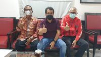 pleno pemecatan made gianyar COKORDA Gede Agung, IGN Kesuma Kelakan dan Ketut “Boping” Suryadi usai rapat pleno membahas usulan pemecatan Made Gianyar di DPD PDIP Bali, Senin (12/10/2020). Foto: gus hendra