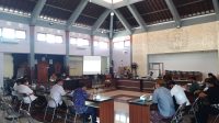 SUASANA FGD pengumpulan informasi realisasi Rencana Pengelolaan dan Zonasi (RPZ) di Kawasan Konsevasi Maritim (KKM) Teluk Benoa, Selasa (29/9/2020). Foto: ist SUASANA FGD pengumpulan informasi realisasi Rencana Pengelolaan dan Zonasi (RPZ) di Kawasan Konsevasi Maritim (KKM) Teluk Benoa, Selasa (29/9/2020). Foto: ist