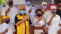 sugawa dan massker SUGAWA Korry bersama IGA Mas Sumatri-Made Sukerana saat evaluasi Pilkada Karangasem. Foto: Ist