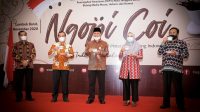 KEPALA BNPT Komjen Pol Boy Rafli Amar bersama Wagub saat menghadiri Ngobrol Pintar Cara Orang Indonesia (Ngopi Coi) di Kawasan Senggigi, Lobar. Foto: ist KEPALA BNPT Komjen Pol Boy Rafli Amar bersama Wagub saat menghadiri Ngobrol Pintar Cara Orang Indonesia (Ngopi Coi) di Kawasan Senggigi, Lobar. Foto: ist
