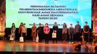 MENTERI Pemberdayaan Perempuan dan Perlindungan Anak, I Gusti Ayu Bintang Darmawati Puspayoga, saat acara Peringatan 30 Tahun Ratifikasi Konvensi Hak Anak dan Peringatan Hari Anak Sedunia, Jumat (20/11/2020) di Gedung Dharma Negara Alaya Denpasar. Foto: ist MENTERI Pemberdayaan Perempuan dan Perlindungan Anak, I Gusti Ayu Bintang Darmawati Puspayoga, saat acara Peringatan 30 Tahun Ratifikasi Konvensi Hak Anak dan Peringatan Hari Anak Sedunia, Jumat (20/11/2020) di Gedung Dharma Negara Alaya Denpasar. Foto: ist