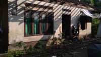 ATAP rumah warga di Dusun Beratan, Desa Yehkuning dan Desa Airkuning, Kecamatan Jembrana yang rusak akibat angin putting beliung. Foto: ist ATAP rumah warga di Dusun Beratan, Desa Yehkuning dan Desa Airkuning, Kecamatan Jembrana yang rusak akibat angin putting beliung. Foto: ist