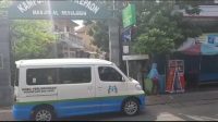 MOBIL Calling rutin melakukan sosialisasi prokes di titik-titik keramaian di Kota Denpasar. Foto: ist MOBIL Calling rutin melakukan sosialisasi prokes di titik-titik keramaian di Kota Denpasar. Foto: ist
