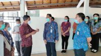 PJS Bupati Karangasem, I Wayan Serinah, didampingi Sekda, Kalak BPBD, dan Kadiskes melakukan sidak pelayanan RSUD Karangasem, Selasa (1/12/2020). Foto: ist PJS Bupati Karangasem, I Wayan Serinah, didampingi Sekda, Kalak BPBD, dan Kadiskes melakukan sidak pelayanan RSUD Karangasem, Selasa (1/12/2020). Foto: ist