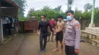 POLISI mengamankan pelaku penjambretan I Ketut Yudi Artana (23). Foto: ist POLISI mengamankan pelaku penjambretan I Ketut Yudi Artana (23). Foto: ist