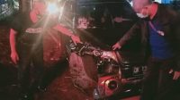 MOBIL Suzuki Grand Vitara nopol DK 1350 QG ringsek di bagian depan, setelah menghantam pemotor hingga tewas, di Jalan Bypass Dr. Ir. Soekarno, Kediri, Tabanan, Selasa (1/12/2020) petang. Foto: ist MOBIL Suzuki Grand Vitara nopol DK 1350 QG ringsek di bagian depan, setelah menghantam pemotor hingga tewas, di Jalan Bypass Dr. Ir. Soekarno, Kediri, Tabanan, Selasa (1/12/2020) petang. Foto: ist