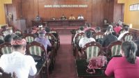 DPRD Bangli melaksanakan rapat paripurna dengan agenda penetapan paslon kepala daerah terpilih hasil Pilkada 2020, Senin (25/1/2021). Foto: gia DPRD Bangli melaksanakan rapat paripurna dengan agenda penetapan paslon kepala daerah terpilih hasil Pilkada 2020, Senin (25/1/2021). Foto: gia