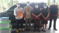 TIM Penyidik Pidsus Kejari Buleleng foto bersama, usai melakukan penggledahan kantor LPD Anturan