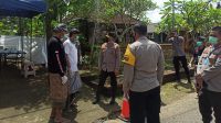 WAKAPOLDA Bali, Brigjen Rockye Harri Langie, mengunjungi Banjar Pengembungan, Desa Pejeng Kangin, Tampaksiring setelah banyak warganya terpapar Covid-19. Foto: adi WAKAPOLDA Bali, Brigjen Rockye Harri Langie, mengunjungi Banjar Pengembungan, Desa Pejeng Kangin, Tampaksiring setelah banyak warganya terpapar Covid-19. Foto: adi
