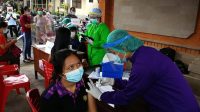 GEBYAR Vaksinasi Covid-19 yang diselenggarakan Dinas Kesehatan Tabanan, di Puskesmas Tabanan III, Sabtu (6/2/2021). Foto: ist GEBYAR Vaksinasi Covid-19 yang diselenggarakan Dinas Kesehatan Tabanan, di Puskesmas Tabanan III, Sabtu (6/2/2021). Foto: ist