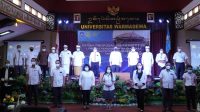 Unwar
