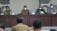 rapat koordinasi guna mengoptimalkan pelaksanaan di Ruang Pertemuan Lantai II Jimbarwana, Kantor Bupati Jembrana (2)