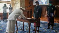 ACARA pelantikan Pejabat Pimpinan Tinggi Pratama dan Pejabat Fungsional di Lingkungan Pemkot Denpasar pada Senin (29/3/2021) di Ruang Praja Utama. Foto: rap ACARA pelantikan Pejabat Pimpinan Tinggi Pratama dan Pejabat Fungsional di Lingkungan Pemkot Denpasar pada Senin (29/3/2021) di Ruang Praja Utama. Foto: rap