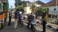 PINTU masuk Bali melalui pelabuhan Padangbai di Kecamatan Manggis, Karangasem langsung diperketat, setelah terjadi teror bom bunuh diri di Gereja Katedral Makassar, Minggu (28/3/2021). Foto: nad PINTU masuk Bali melalui pelabuhan Padangbai di Kecamatan Manggis, Karangasem langsung diperketat, setelah terjadi teror bom bunuh diri di Gereja Katedral Makassar, Minggu (28/3/2021). Foto: nad