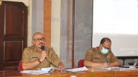WAKIL Bupati Bangli, I Wayan Diar, memimpin rapat evaluasi program kerja Pemkab Bangli yaitu 24 Jam Bangli Era Baru yang berjalan sebulan lebih. Foto: ist WAKIL Bupati Bangli, I Wayan Diar, memimpin rapat evaluasi program kerja Pemkab Bangli yaitu 24 Jam Bangli Era Baru yang berjalan sebulan lebih. Foto: ist
