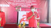 BUPATI Bangli, Sang Nyoman Sedana Arta, saat membuka mixologi arak bali, Sabtu (3/4/2021). Foto: ist BUPATI Bangli, Sang Nyoman Sedana Arta, saat membuka mixologi arak bali, Sabtu (3/4/2021). Foto: ist
