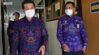BUPATI Suwirta mengunjungi Dinas Sosial Pemberdayaan Perempuan dan Perlindungan Anak, Selasa (6/4/2021). Foto: ist BUPATI Suwirta mengunjungi Dinas Sosial Pemberdayaan Perempuan dan Perlindungan Anak, Selasa (6/4/2021). Foto: ist