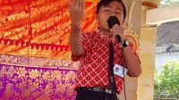 Salah seorang peserta lomba bercerita digelar Pendopo SDN 4 Kubu oleh Dinas Perpustakaan dan Kearsipan Kabupaten Bangli