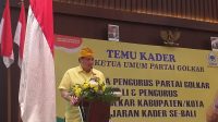 AIRLANGGA Hartarto saat memberi sambutan dalam temu kader dan pengurus Partai Golkar dari seluruh Bali di Nusa Dua, Badung, Minggu (30/5/2021). Foto: ist AIRLANGGA Hartarto saat memberi sambutan dalam temu kader dan pengurus Partai Golkar dari seluruh Bali di Nusa Dua, Badung, Minggu (30/5/2021). Foto: ist