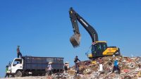 AKTIVITAS sehari-hari di TPA Temesi. Foto: adi AKTIVITAS sehari-hari di TPA Temesi. Foto: adi