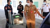 BUPATI Bangli, Sang Nyoman Sedana Arta, saat meluncurkan meluncurkan sistem pengujian kendaraan bermotor (ranmor) menggunakan Bukti Lulus Uji Elektronik (BLUE) Card, Senin (21/6/2021). Foto: ist BUPATI Bangli, Sang Nyoman Sedana Arta, saat meluncurkan meluncurkan sistem pengujian kendaraan bermotor (ranmor) menggunakan Bukti Lulus Uji Elektronik (BLUE) Card, Senin (21/6/2021). Foto: ist