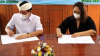 BUPATI Suwirta melakukan penandatanganan kesepakatan kerja sama antara PT ITDC NU di Ruang Rapat Lantor Bupati Klungkung, Rabu (9/6/2021). Foto: ist BUPATI Suwirta melakukan penandatanganan kesepakatan kerja sama antara PT ITDC NU di Ruang Rapat Lantor Bupati Klungkung, Rabu (9/6/2021). Foto: ist