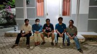 GUBERNUR Zulkieflimansyah saat bersama para peneliti dan pimpinan Sumbawa Technopark di Kabupaten Sumbawa yang berhasil menemukan alat dan sistem deteksi dan surveilans virus SARS-Cov2. Foto: ist GUBERNUR Zulkieflimansyah saat bersama para peneliti dan pimpinan Sumbawa Technopark di Kabupaten Sumbawa yang berhasil menemukan alat dan sistem deteksi dan surveilans virus SARS-Cov2. Foto: ist