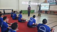 LAPAS Kelas II-B Tabanan baru-baru ini menggelar penyuluhan kesehatan, dengan menggandeng psikiater dari Fakultas Kedokteran Unwar. Foto: ist LAPAS Kelas II-B Tabanan baru-baru ini menggelar penyuluhan kesehatan, dengan menggandeng psikiater dari Fakultas Kedokteran Unwar. Foto: ist