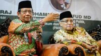 KETUA PBNU, Said Aqil Siroj (kanan), dan Menko Polhukam Mahfud MD. Foto: ist KETUA PBNU, Said Aqil Siroj (kanan), dan Menko Polhukam Mahfud MD. Foto: ist