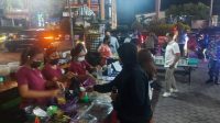 PETUGAS NASI JINGGO