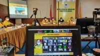 RAPAT virtual DPD Partai Golkar membahas agenda kegiatan kemanusiaan partai, termasuk aksi donor darah dengan target minimal 1.000 kantong darah, Kamis (5/8/2021). Foto: ist RAPAT virtual DPD Partai Golkar membahas agenda kegiatan kemanusiaan partai, termasuk aksi donor darah dengan target minimal 1.000 kantong darah, Kamis (5/8/2021). Foto: ist