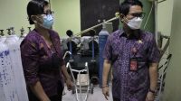 SEKDA Badung, Adi Arnawa, saat mengecek ketersediaan oksigen di RSD Mangusada, beberapa waktu lalu. Foto: ist SEKDA Badung, Adi Arnawa, saat mengecek ketersediaan oksigen di RSD Mangusada, beberapa waktu lalu. Foto: ist