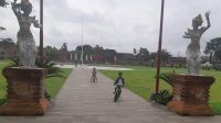 ALUN-ALUN GIANYAR