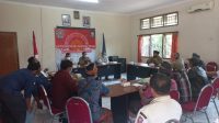 AUDENSI Sejumlah pedagang di kawasan rest area di jalan baru batas kota Singaraja-Mengwitani