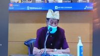 KEPALA SMP PGRI 3 Denpasar, I Made Suada, saat sosialisasi terkait pembukaan PTM terbatas pada orang tua/ wali siswa secara daring. Foto: tra KEPALA SMP PGRI 3 Denpasar, I Made Suada, saat sosialisasi terkait pembukaan PTM terbatas pada orang tua/ wali siswa secara daring. Foto: tra