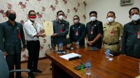 JAJARAN KPU Tabanan menyosialisasikan anggaran Pemilu 2024 kepada TAPD Pemkab Tabanan, Senin (20/9/2021). Foto: ist JAJARAN KPU Tabanan menyosialisasikan anggaran Pemilu 2024 kepada TAPD Pemkab Tabanan, Senin (20/9/2021). Foto: ist