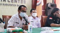 KOMISIONER Bawaslu Bali, I Ketut Sunadra, memberi pengarahan kepada jajaran Bawaslu Bangli saat simulasi penyelesaian sengketa proses Pemilu di Bawaslu Bangli, Rabu (17/11/2021). Foto: ist KOMISIONER Bawaslu Bali, I Ketut Sunadra, memberi pengarahan kepada jajaran Bawaslu Bangli saat simulasi penyelesaian sengketa proses Pemilu di Bawaslu Bangli, Rabu (17/11/2021). Foto: ist
